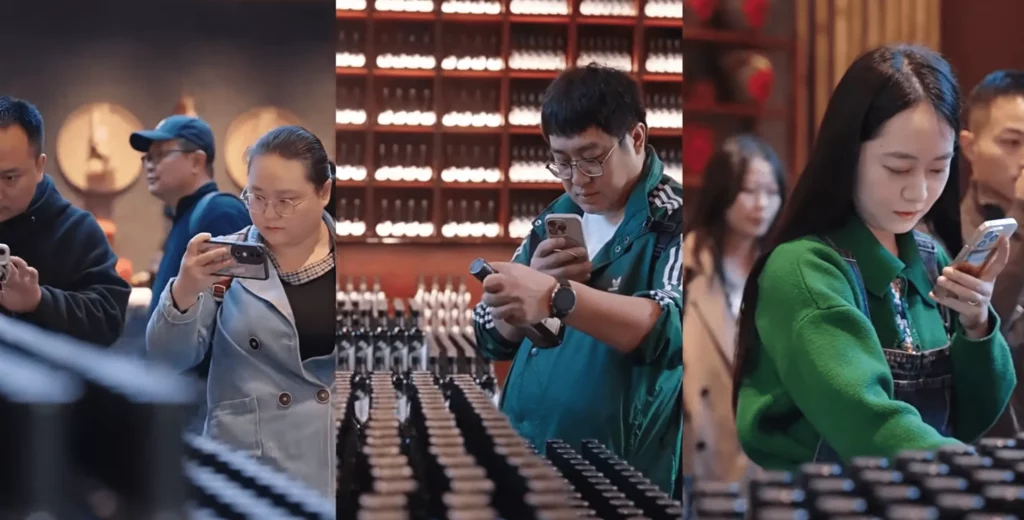The media takes photographs of Qianhe soy sauce